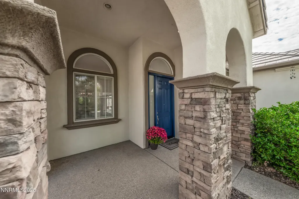 10700 Summer Glen Reno NV 89521