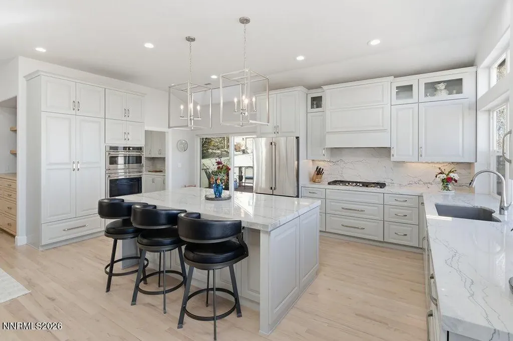 2556 Edgerock Reno NV 89519