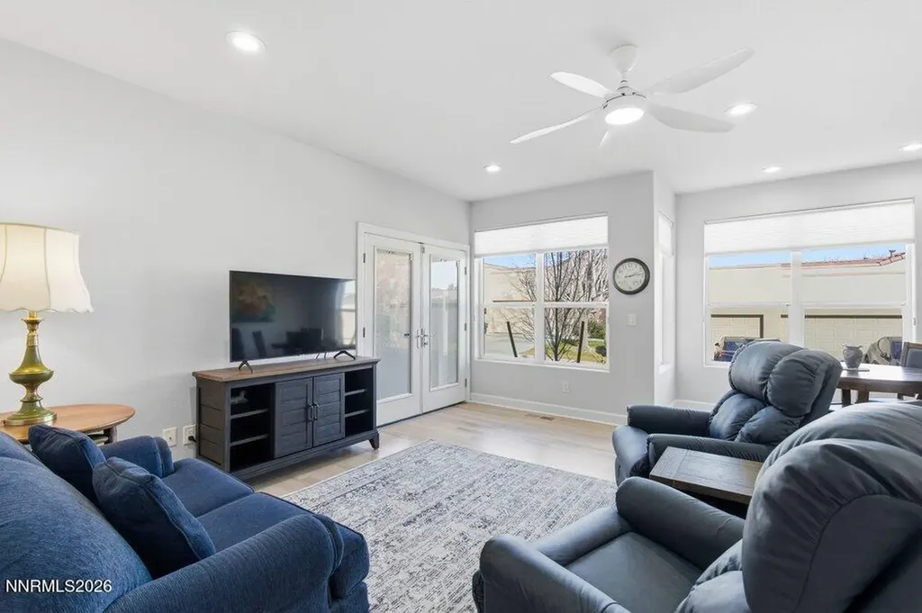 2556 Edgerock Reno NV 89519