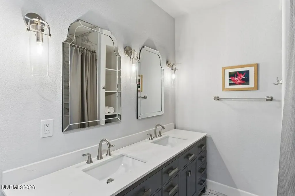 2556 Edgerock Reno NV 89519