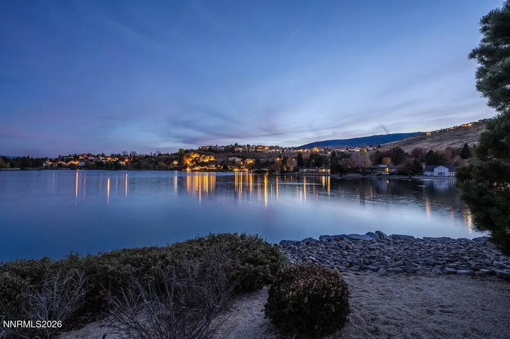 2556 Edgerock Reno NV 89519