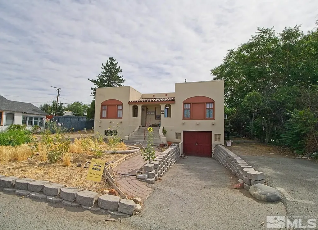 1050 Holcomb Reno NV 89502