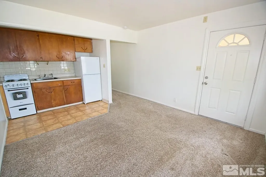 1050 Holcomb Reno NV 89502