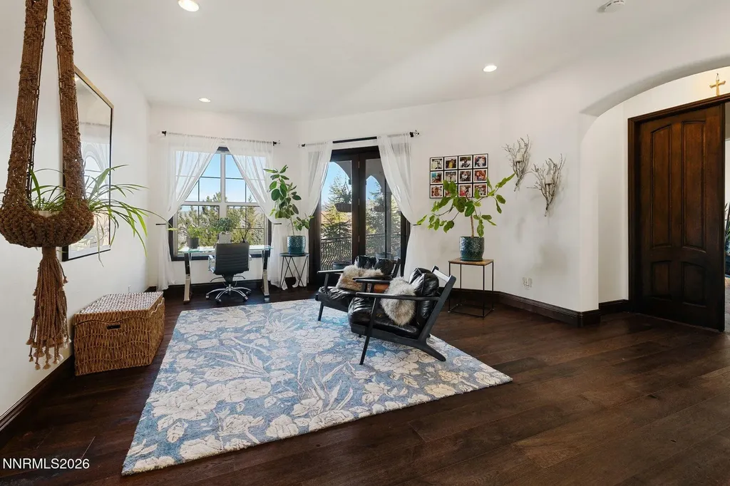 12910 Silver Wolf Reno NV 89511