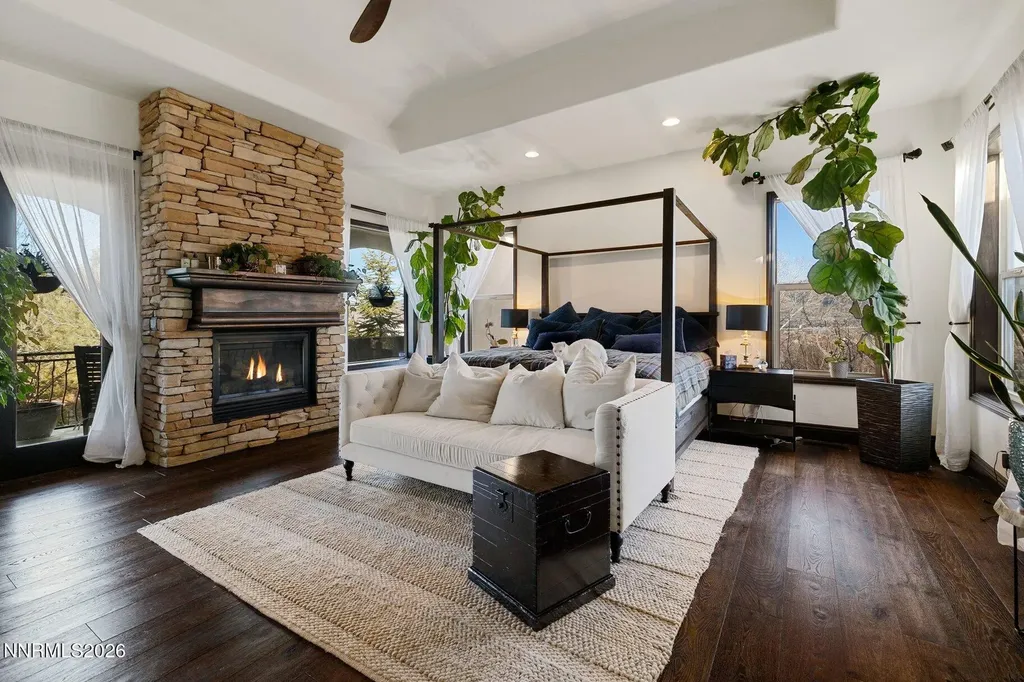 12910 Silver Wolf Reno NV 89511