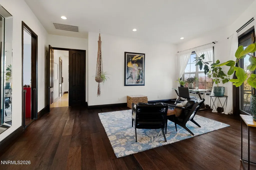 12910 Silver Wolf Reno NV 89511
