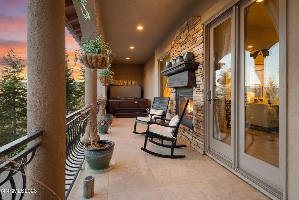 12910 Silver Wolf Reno NV 89511