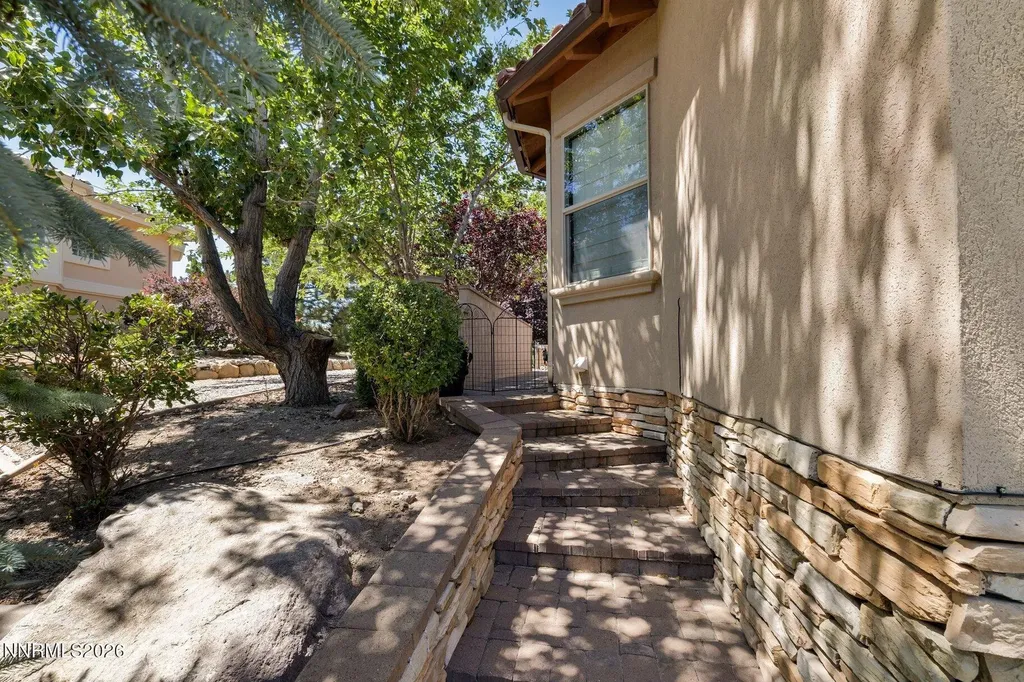 12910 Silver Wolf Reno NV 89511