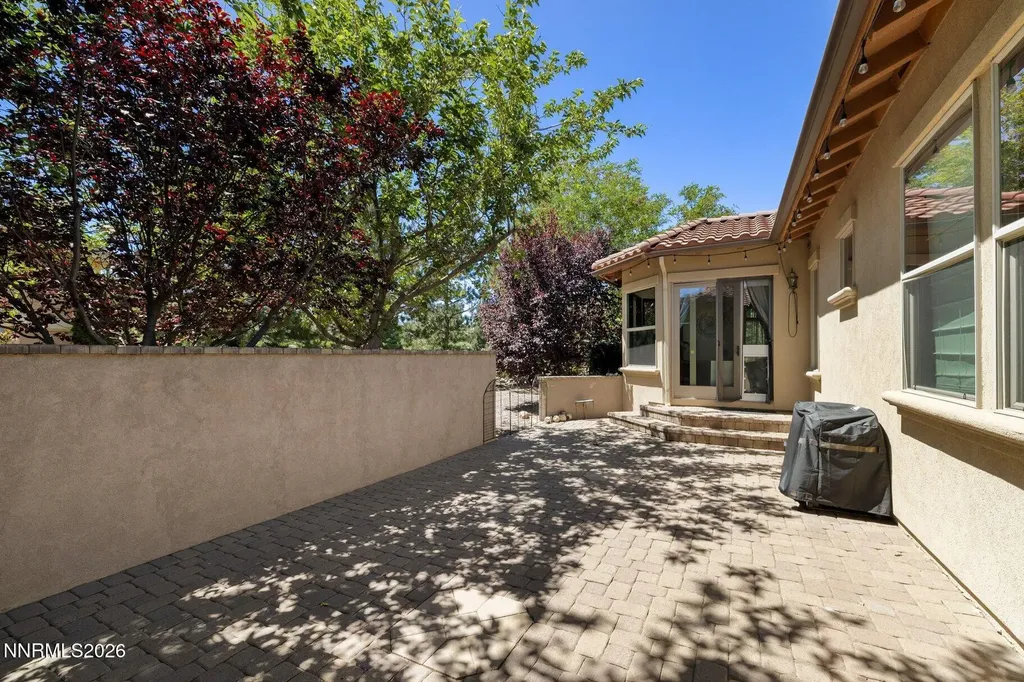 12910 Silver Wolf Reno NV 89511