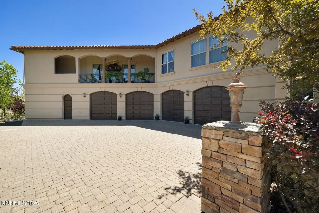 12910 Silver Wolf Reno NV 89511