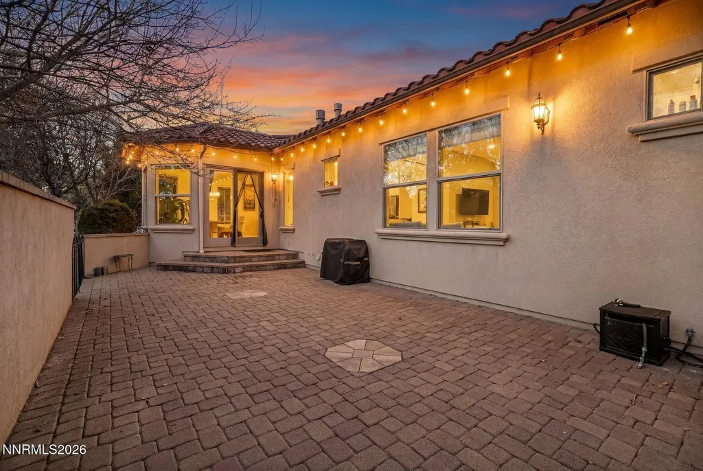 12910 Silver Wolf Reno NV 89511