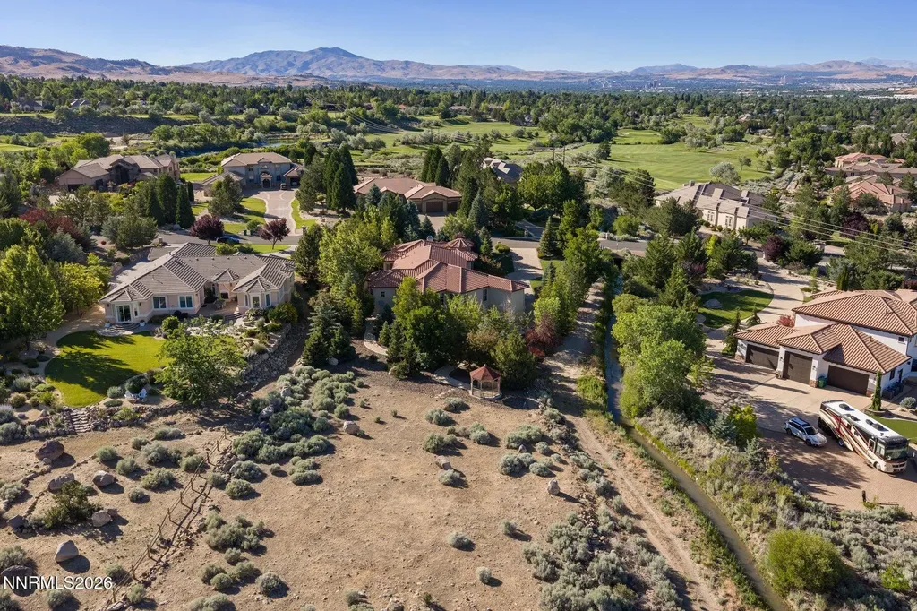 12910 Silver Wolf Reno NV 89511