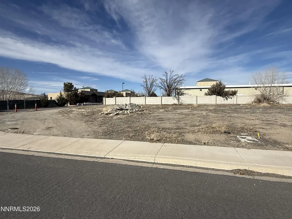 332 Copper Pointe Yerington NV 89447