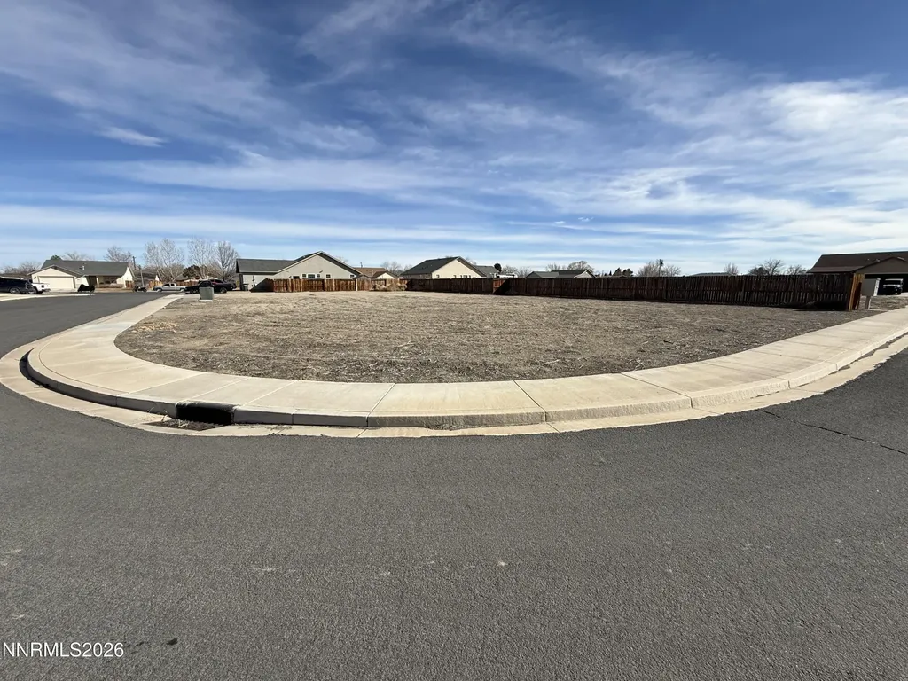 331 Copper Pointe Yerington NV 89447