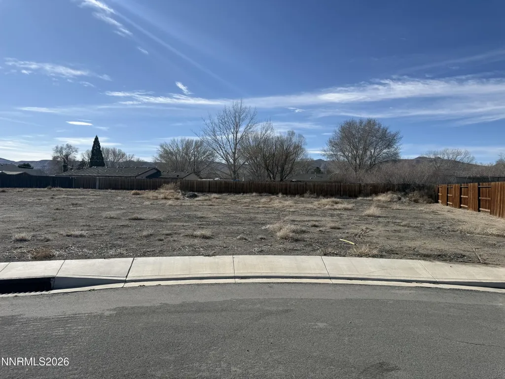 324 Copper Pointe Yerington NV 89447