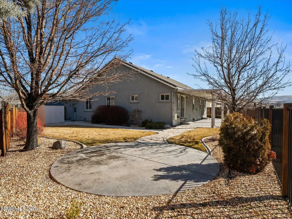 5769 Desert Mirage Sparks NV 89436