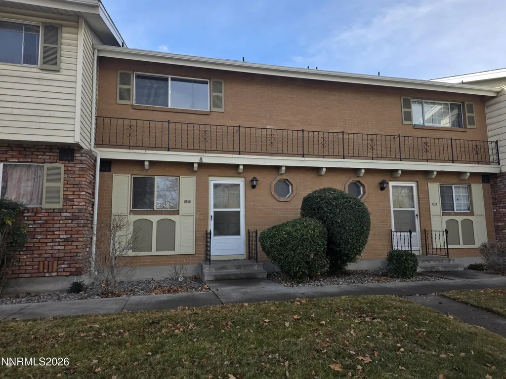 127 Smithridge Reno NV 89502