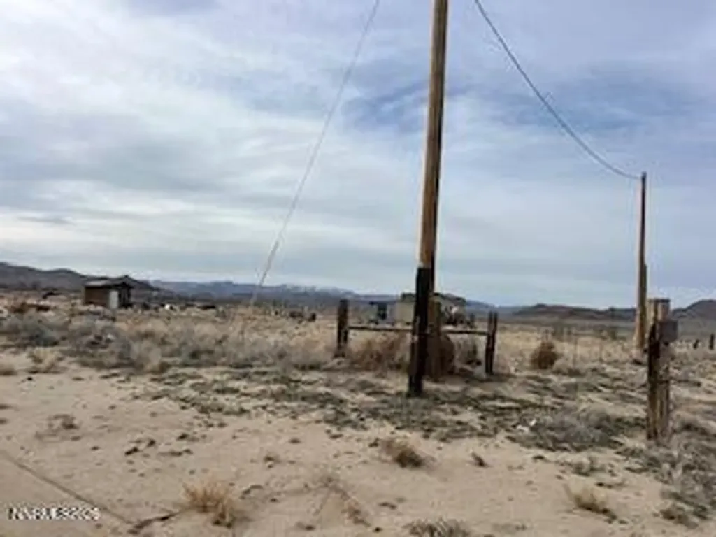 9705 Via Segunda Silver Springs NV 89429