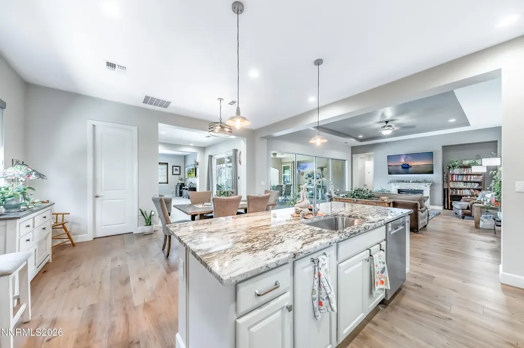 2468 Sparstone Reno NV 89521