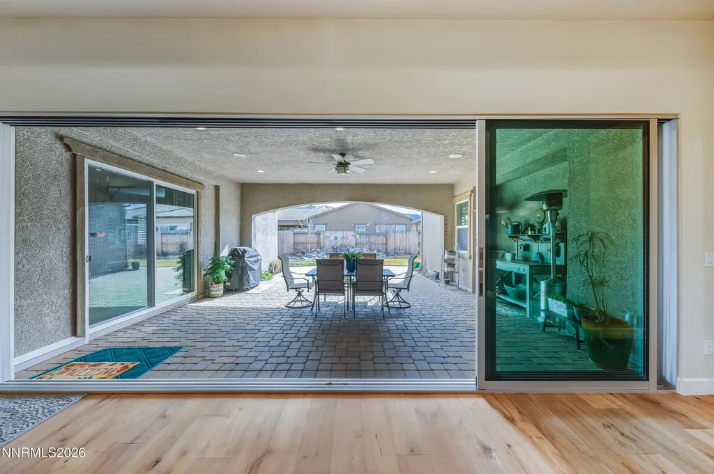 2468 Sparstone Reno NV 89521