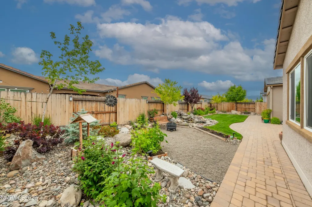 2468 Sparstone Reno NV 89521