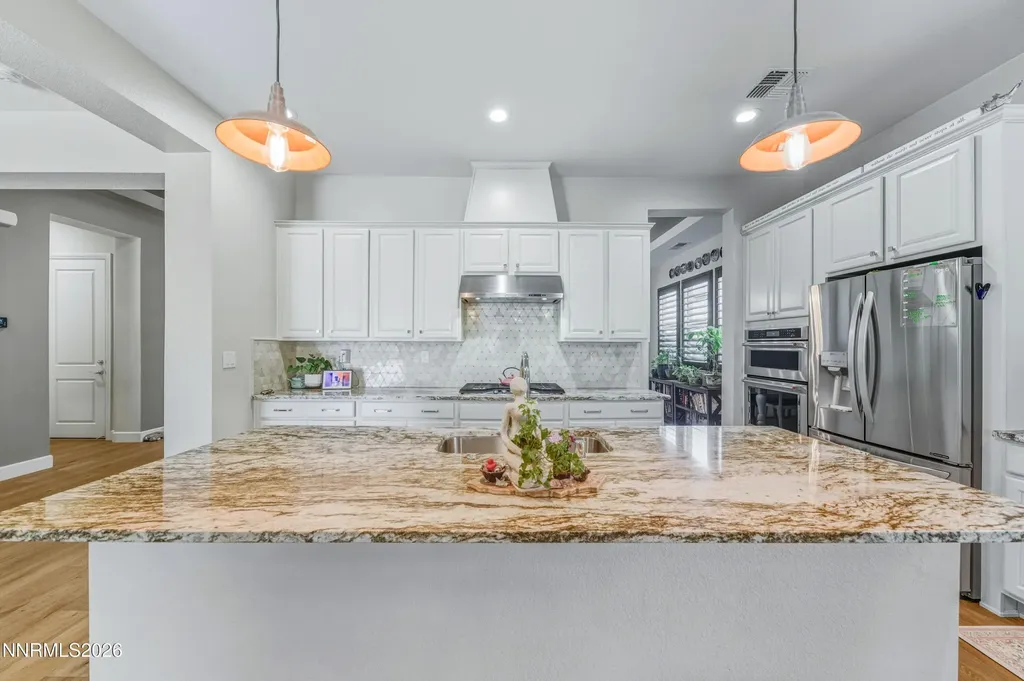 2468 Sparstone Reno NV 89521