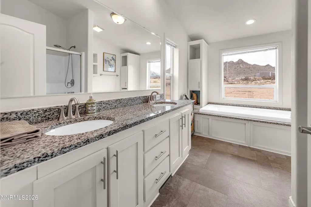 105 Arabian Reno NV 89508