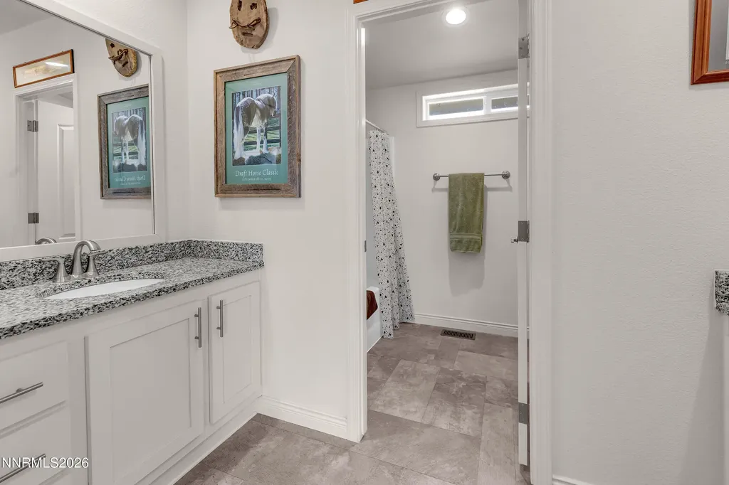 105 Arabian Reno NV 89508