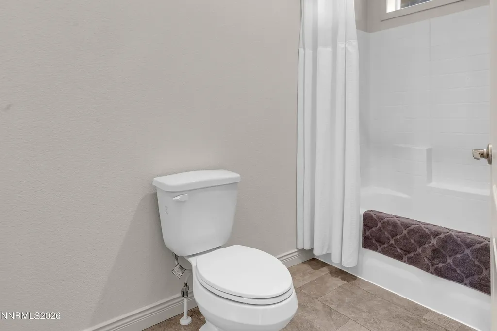 105 Arabian Reno NV 89508