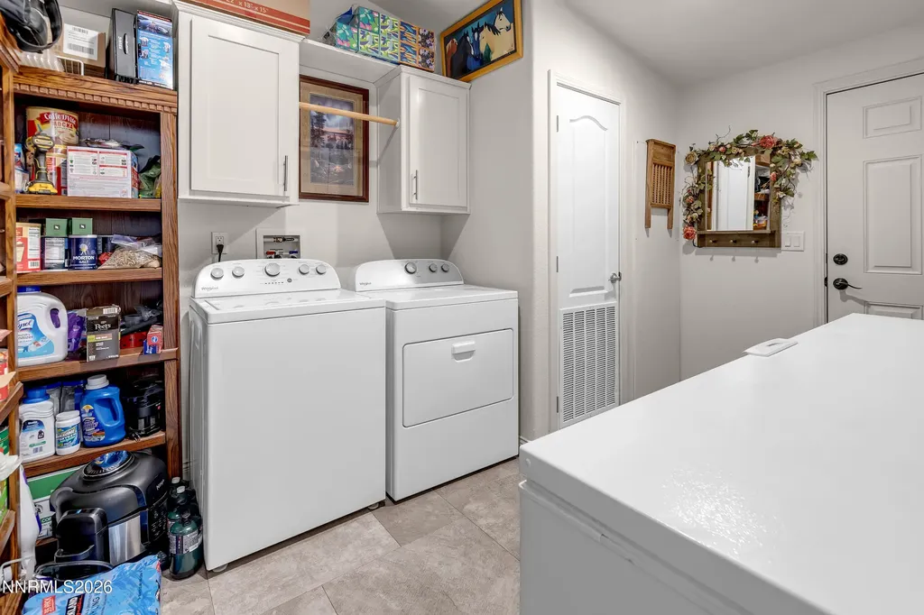 105 Arabian Reno NV 89508