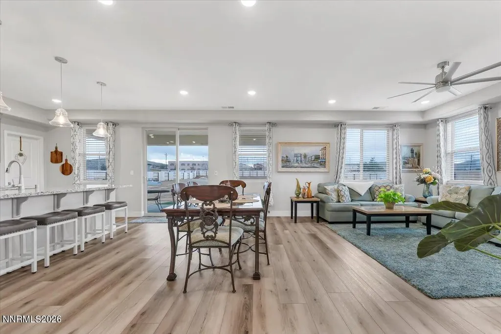 3176 Shimmer Reno NV 89506