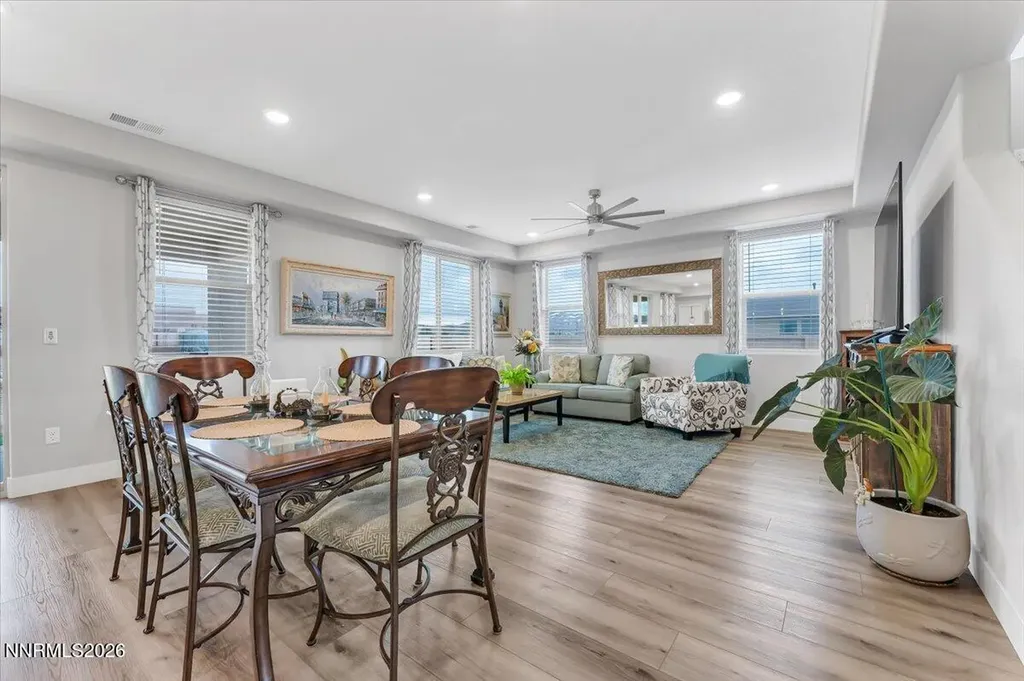 3176 Shimmer Reno NV 89506