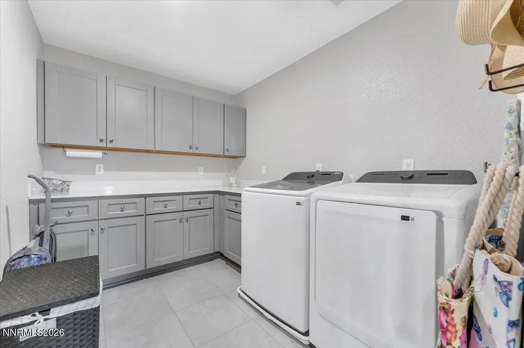 3176 Shimmer Reno NV 89506