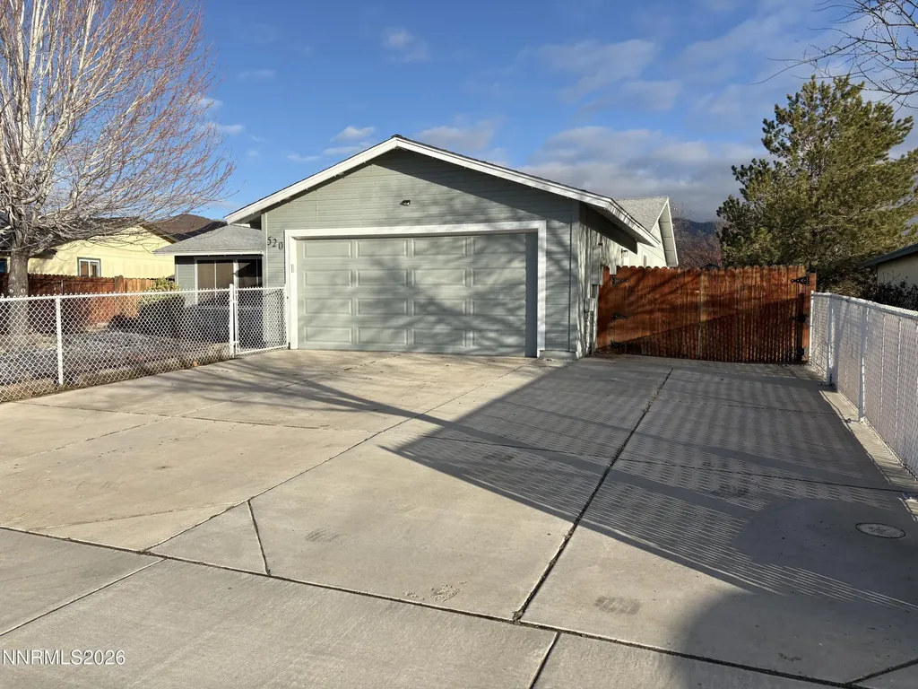 520 V & T Dayton NV 89403