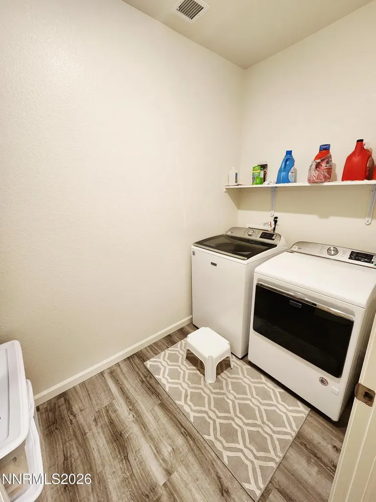 7962 Flint Springs Sun Valley NV 89433