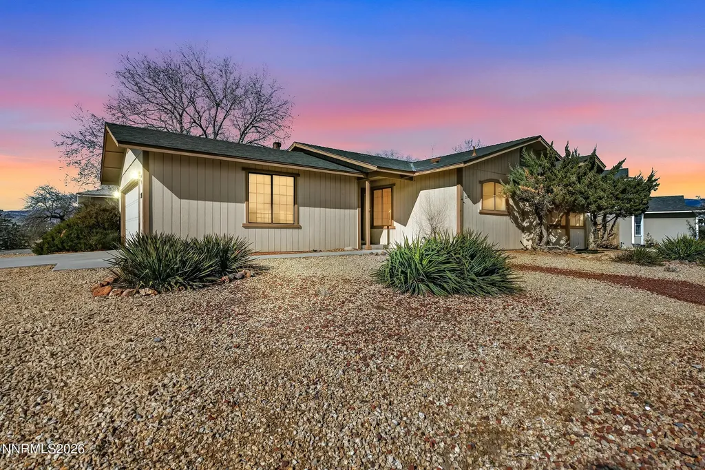 270 Woodlake Dayton NV 89403