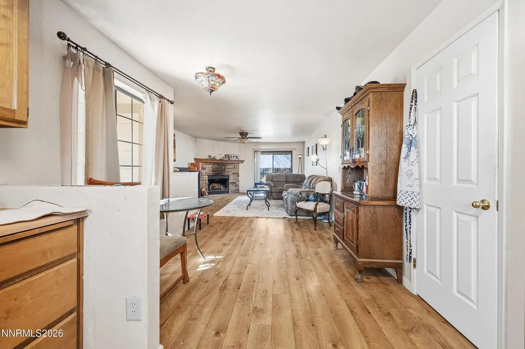 270 Woodlake Dayton NV 89403