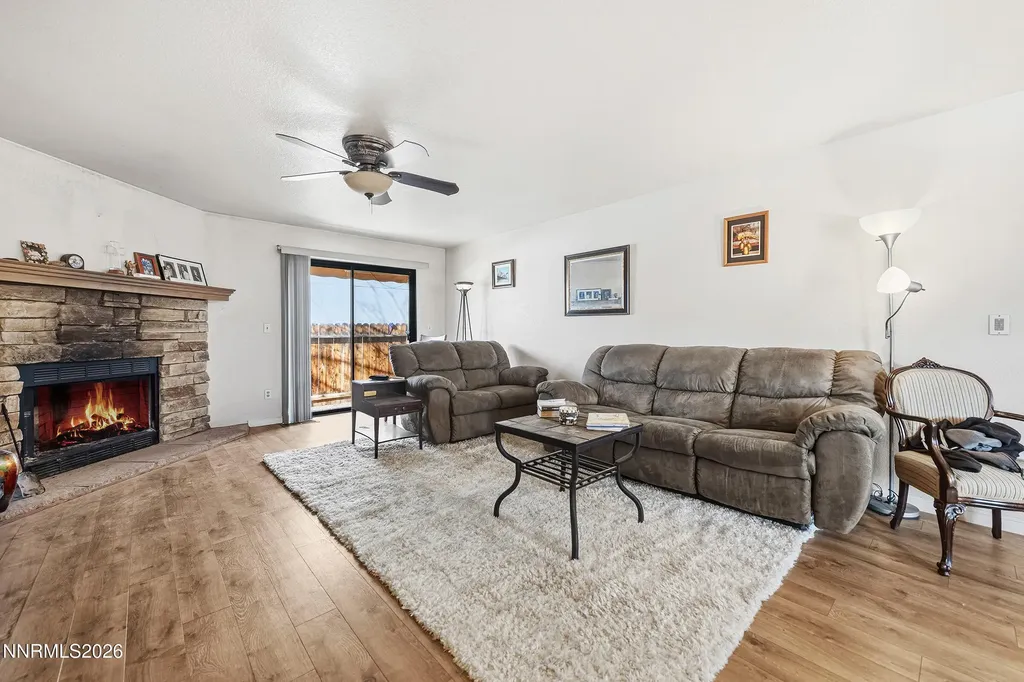 270 Woodlake Dayton NV 89403