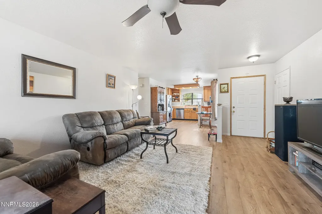270 Woodlake Dayton NV 89403