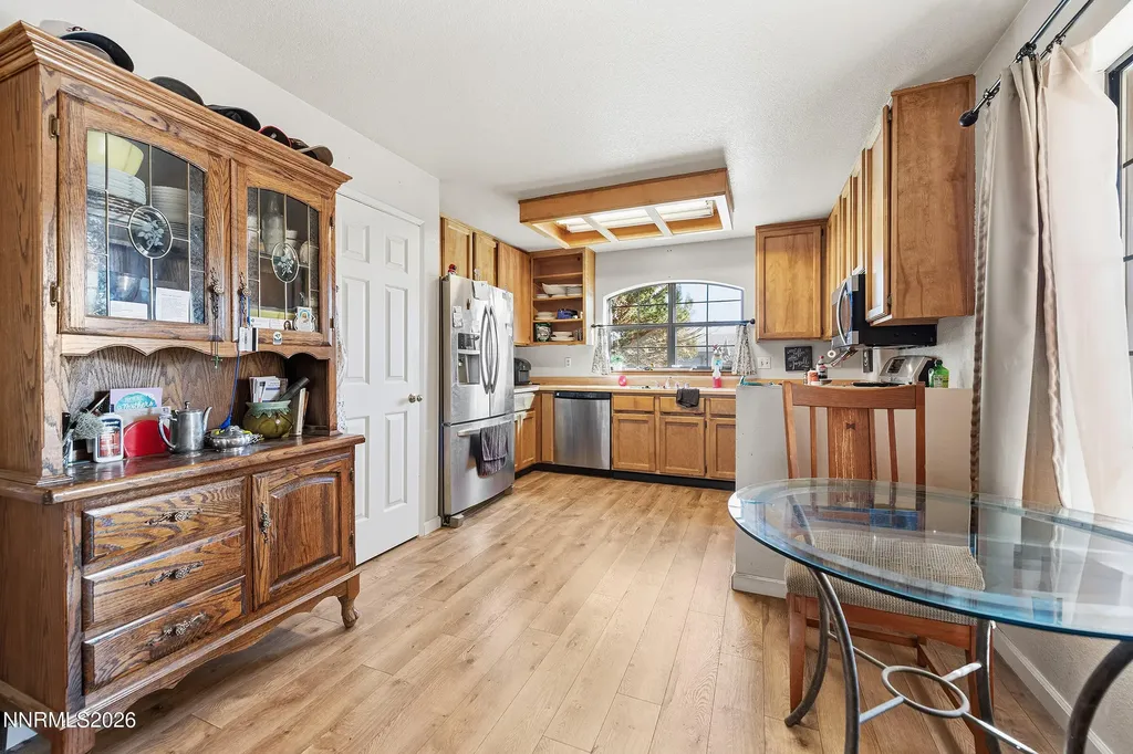 270 Woodlake Dayton NV 89403