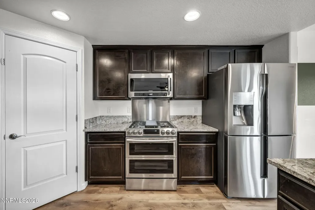 2206 Windrow Fernley NV 89408