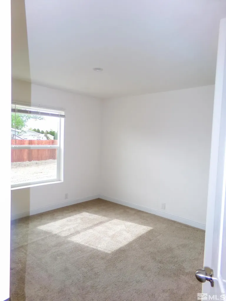 6 Smoke Tree Yerington NV 89447