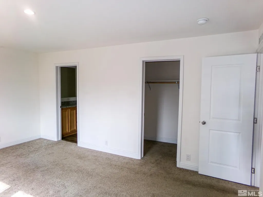 6 Smoke Tree Yerington NV 89447