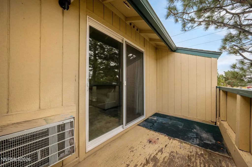 3923 Clear Acre Reno NV 89512