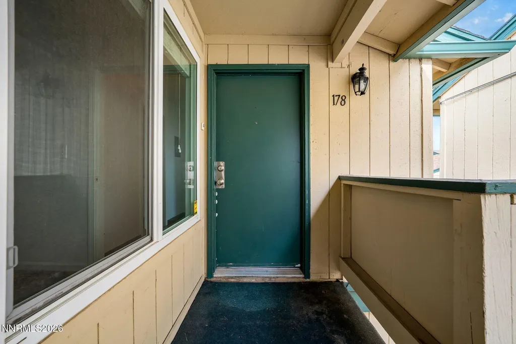 3923 Clear Acre Reno NV 89512