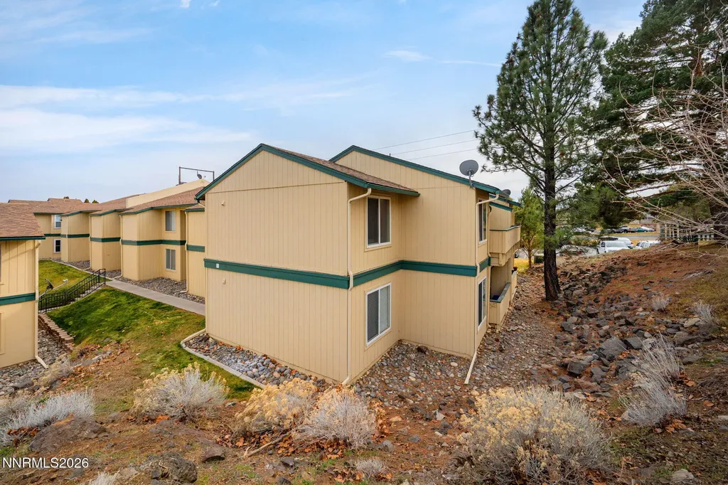 3923 Clear Acre Reno NV 89512