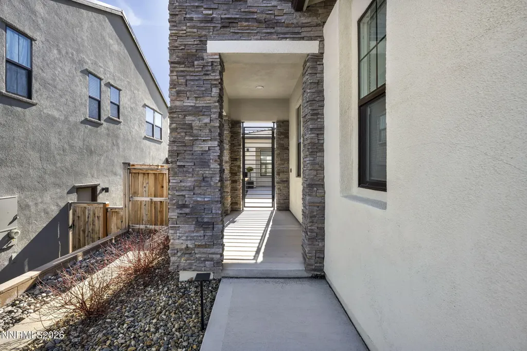 8778 Larkhaven Reno NV 89523