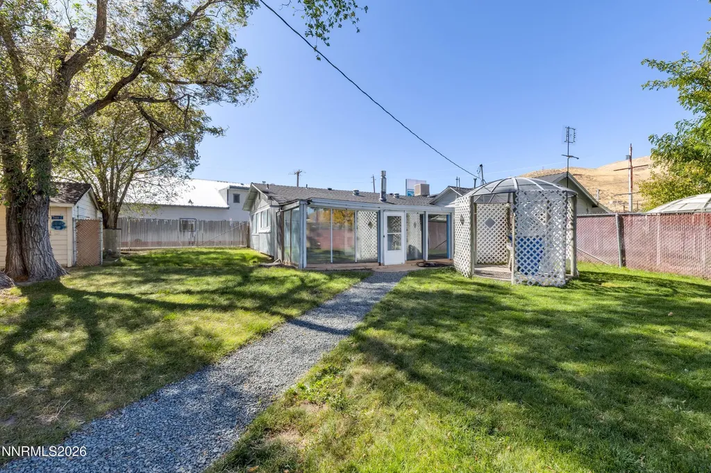 3129 Carson Carson City NV 89701