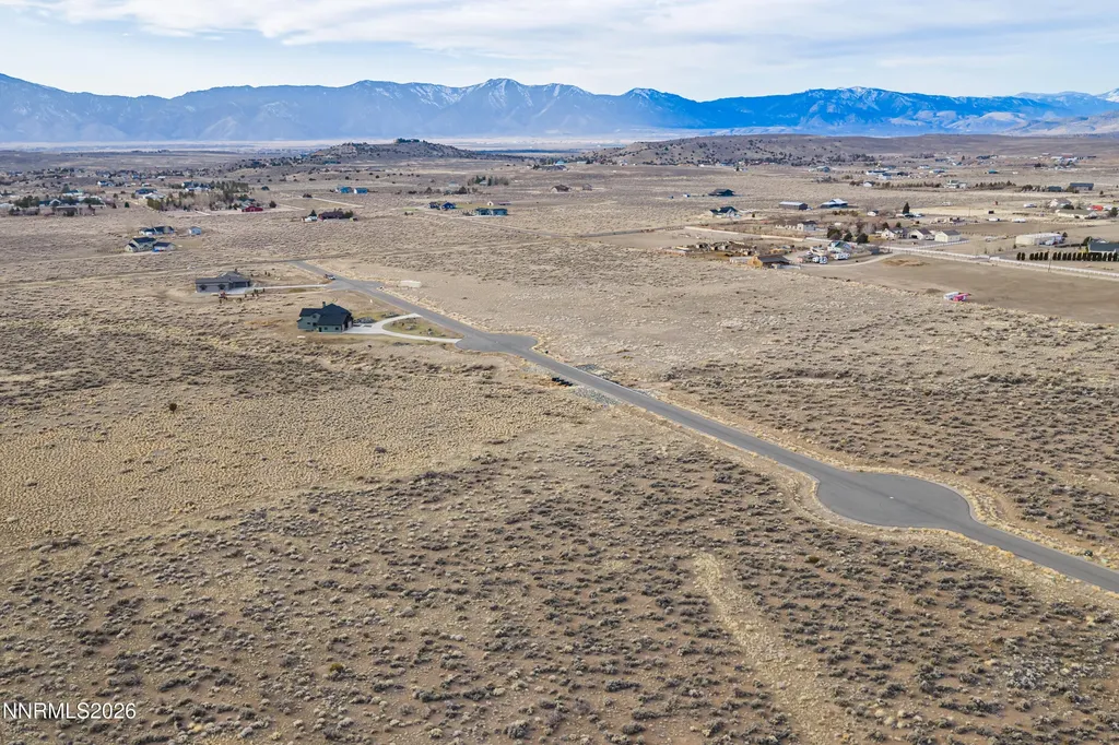 2425 Blaze Gardnerville NV 89410