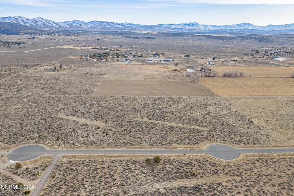 2425 Blaze Gardnerville NV 89410
